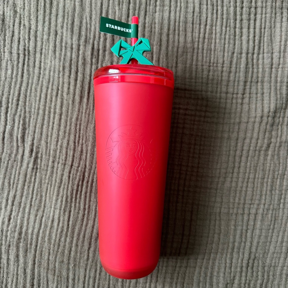 Starbucks Red Holiday Tumbler with Green Bow Straw